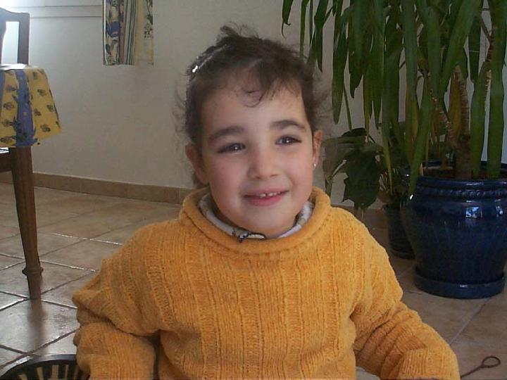 2000-04-003.JPG