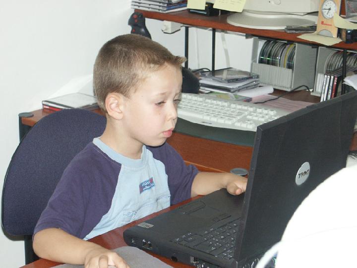 2002-09-004.jpg