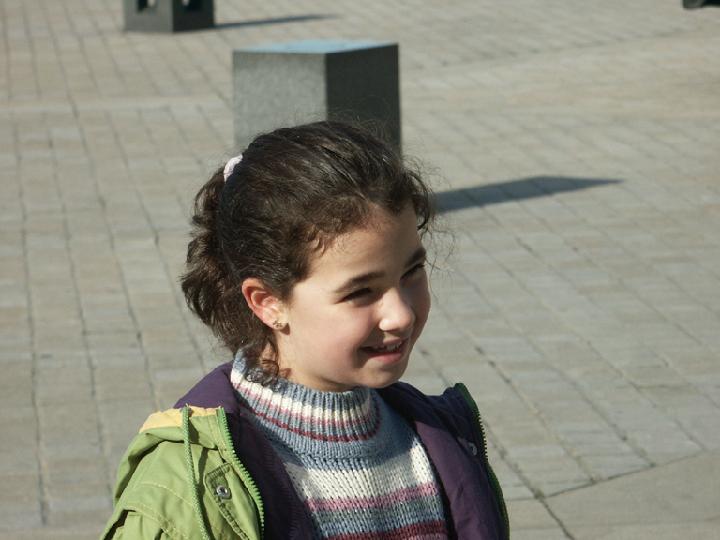 2002-10-038.jpg