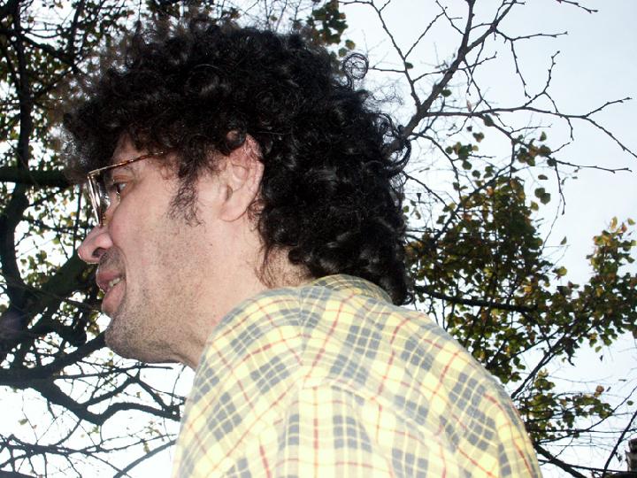 2002-11-008.jpg
