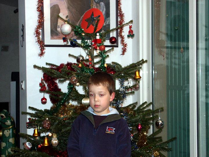 2002-12-030.jpg
